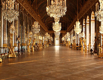Les trsors du chteau de Versailles - Une maison royale