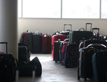 Baggage Battles - Vancouver