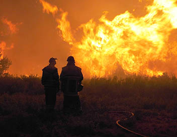 Pompiers : au coeur du danger - Le risque pyromane