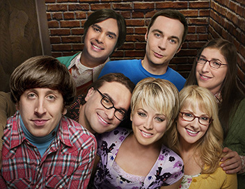 The Big Bang Theory - Meemaw s'en va en guerre !