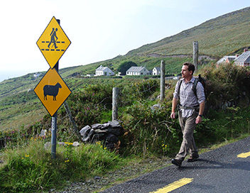Un kilomtre  pied... - Les chemins du comt de Kerry, Irlande