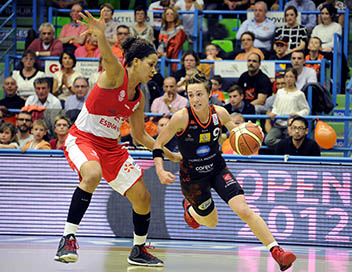 Basket-ball (Bourges (Fra) / Grone (Esp))