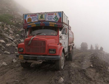 Les routes de l'impossible - Ladakh : pige de boue sur le toit du monde