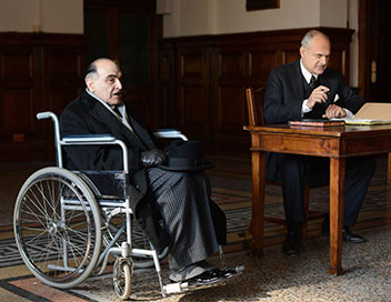 Hercule Poirot - Hercule Poirot quitte la scne