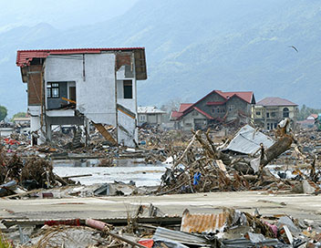 Tsunami 2004 : la vague mortelle