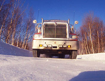 Les camions de l'extrme - Routes des neiges