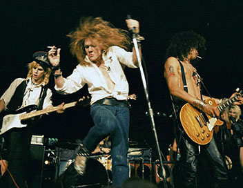Guns N' Roses - Le groupe le plus dangereux du monde