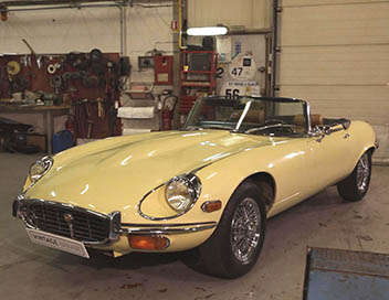 Vintage Garage : occaz  tous prix - La Jaguar type E cabriolet