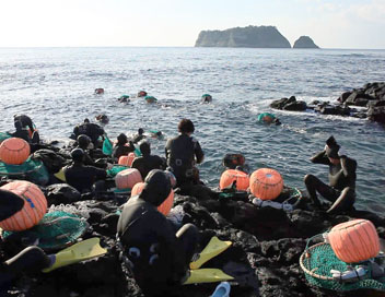 Sirnes de Core - Les pcheuses en apne de Jeju-do